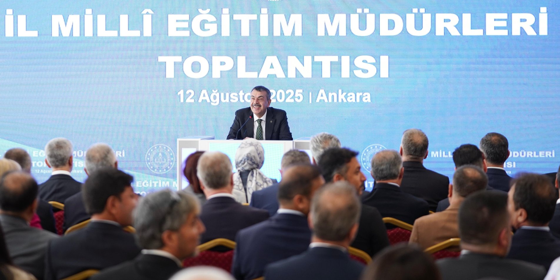 BAKAN TEKİN, 81 İLİN MİLLÎ EĞİTİM MÜDÜRÜYLE BİR ARAYA GELDİ