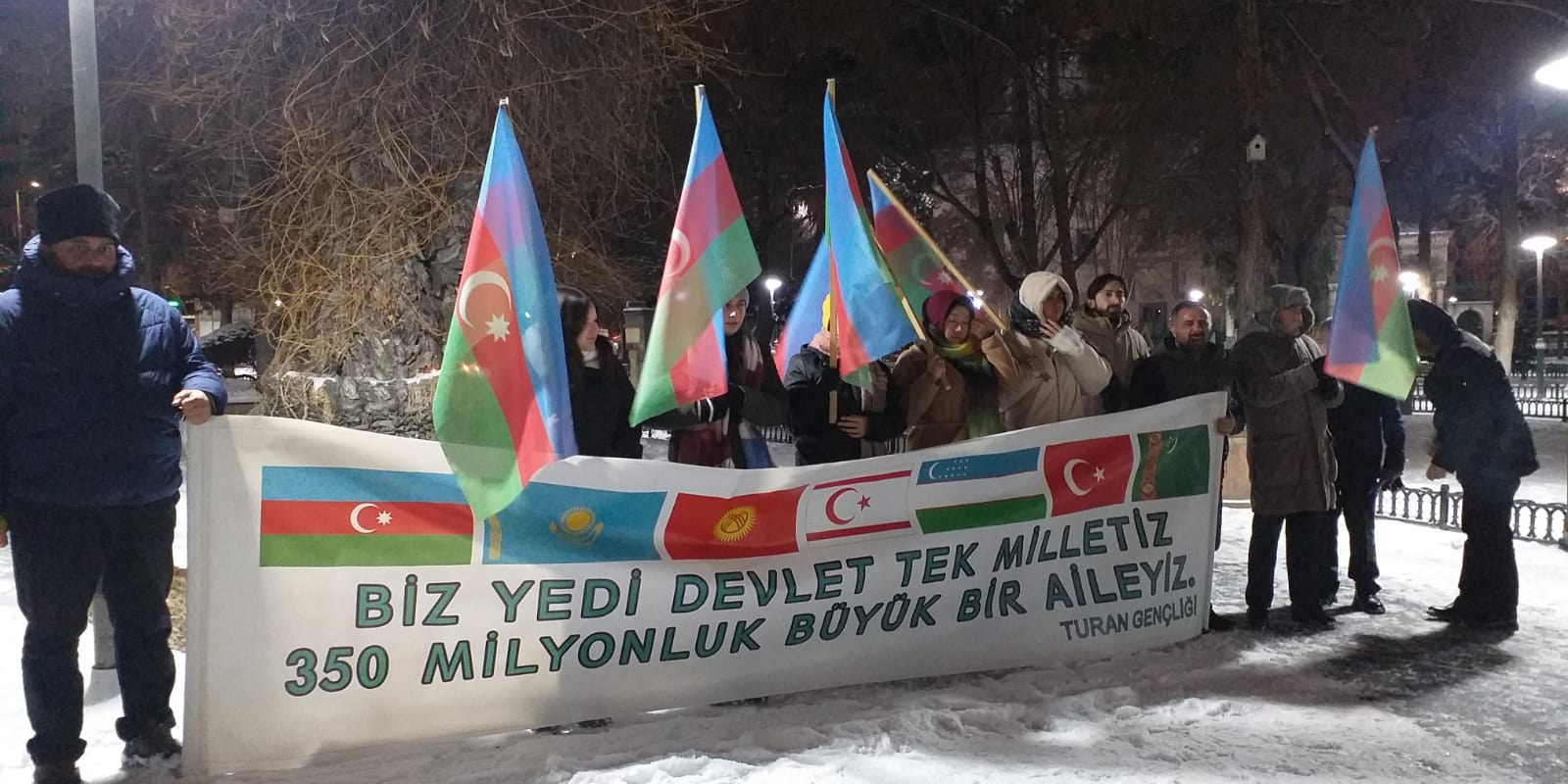 TURAN SEN VE TURAN DERNEĞİ BAKÜ ŞEHİTLERİNİ ANDI.