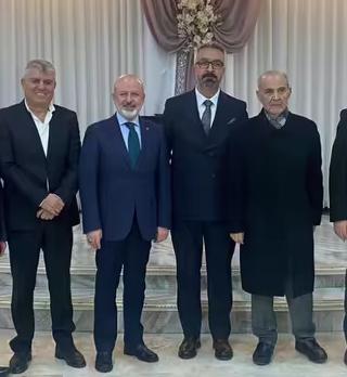 TUZCUOĞLUNDAN GALERİCİ ESNAFINA YEMEK