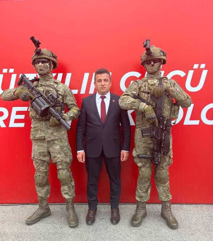 YA DEVLET BAŞA YA KUZGUN LEŞE