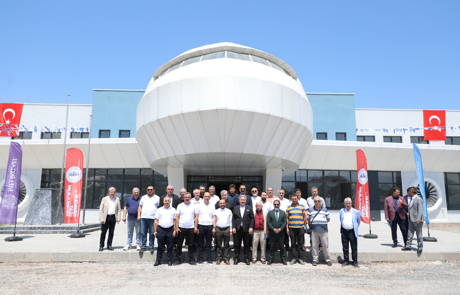 KAYSERİ’DE HAVACILIK TARİHİNİ YENİDEN BAŞLATACAK OLAN, MELİKGAZİ BELEDİYESİ MEHMET ALTUN HAVACILIK VE UZAY TEKNOLOJİLERİ MESLEKİ VE TEKNİK ANADOLU LİSESİ BASINA TANITILDI