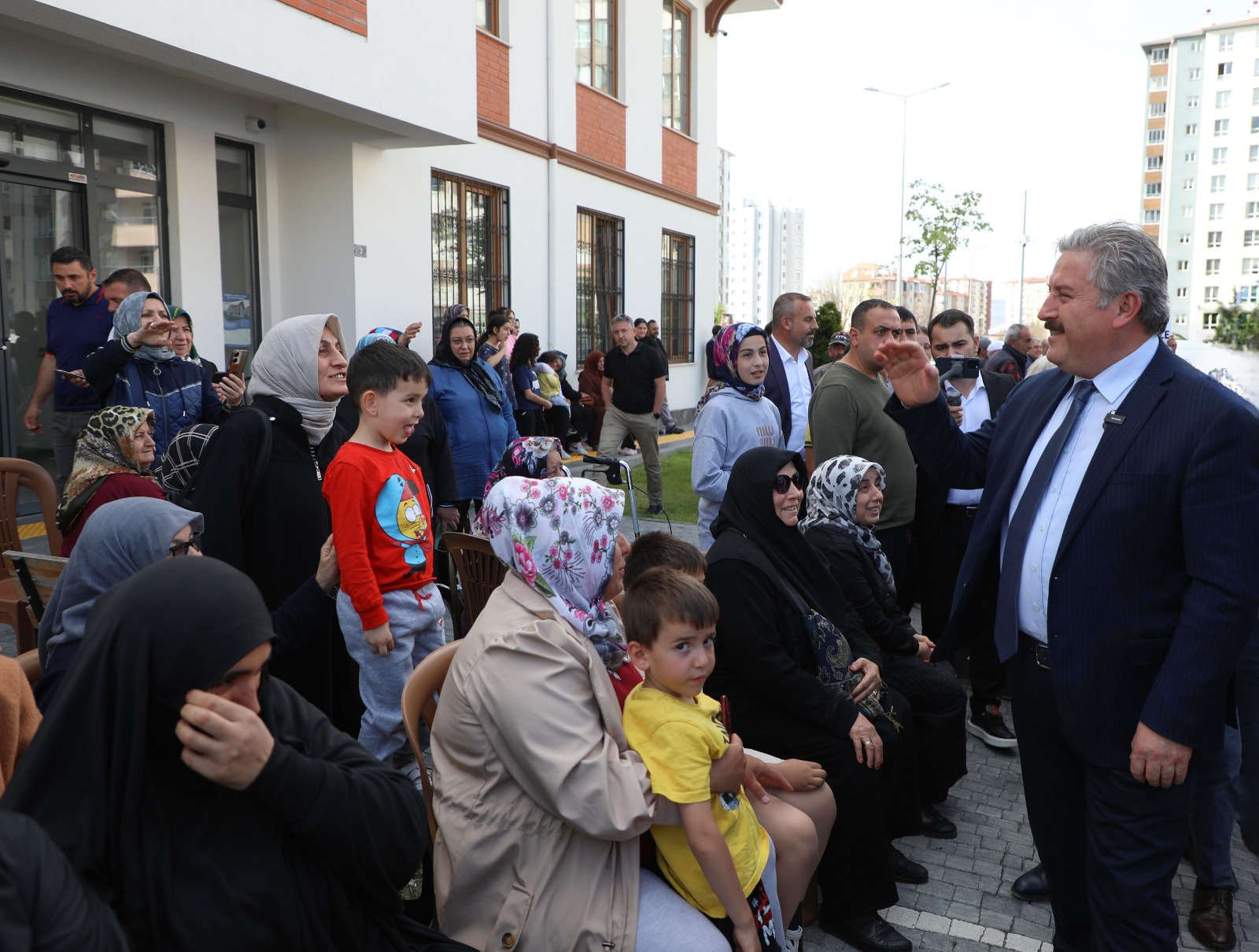 VATANDAŞ SORDU, BAŞKAN PALANCIOĞLU CEVAPLADI