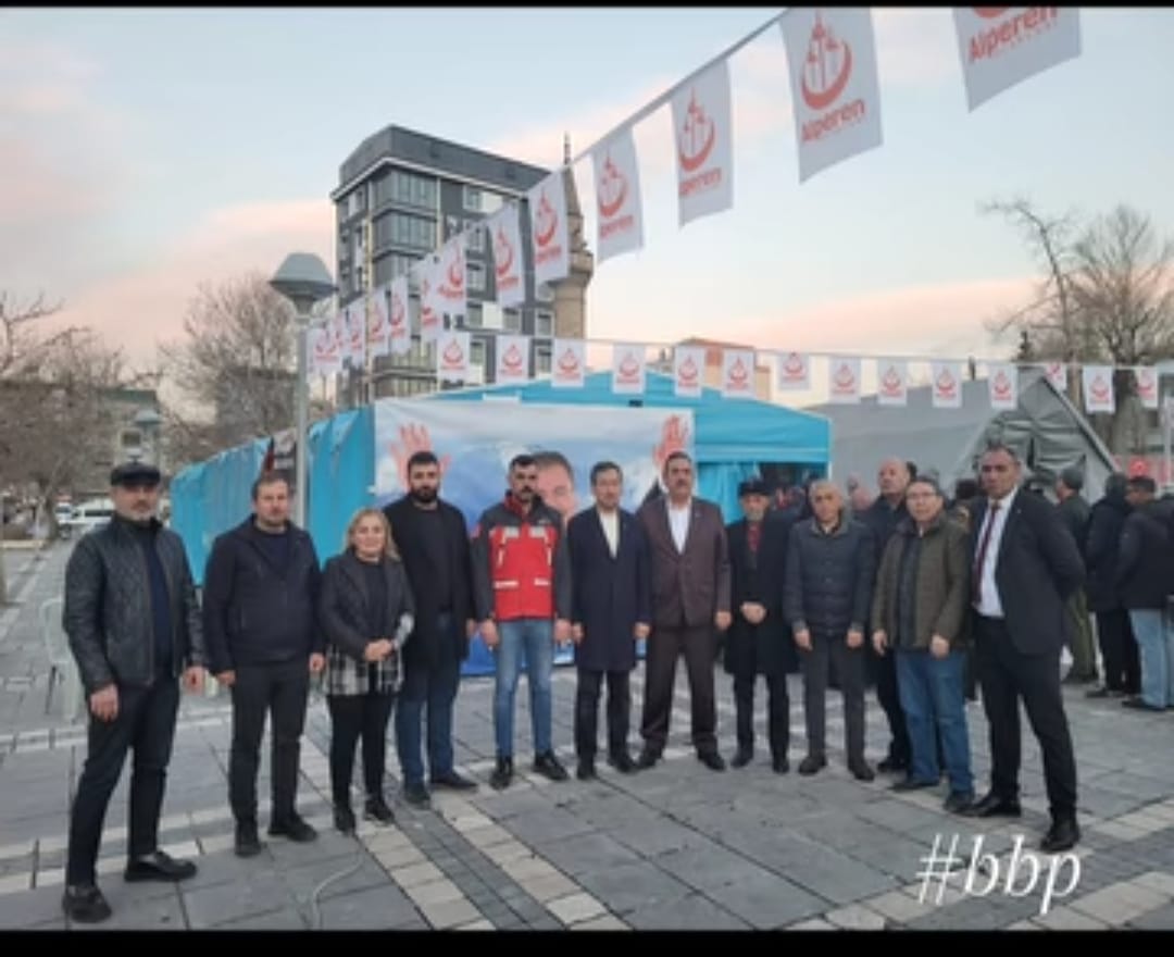 DOĞU TÜRKİSTAN DERNEĞİ ALPEREN OCAKLARI İFTAR ÇADIRINDA BULUŞTU