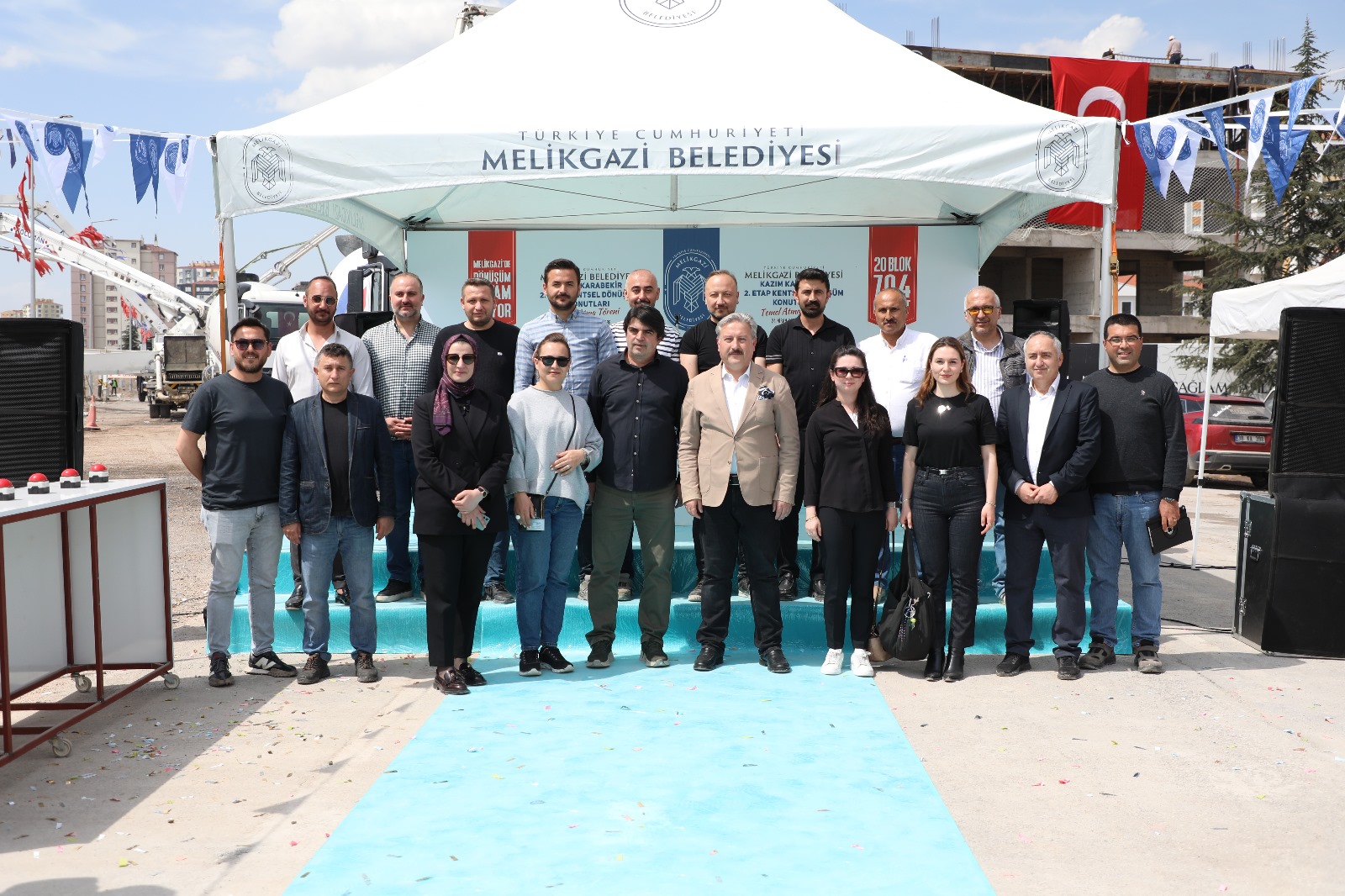 KAZIM KARABEKİR’DE 2. ETAP KENTSEL DÖNÜŞÜM KONUTLARI’NIN TEMELİ ATILDI