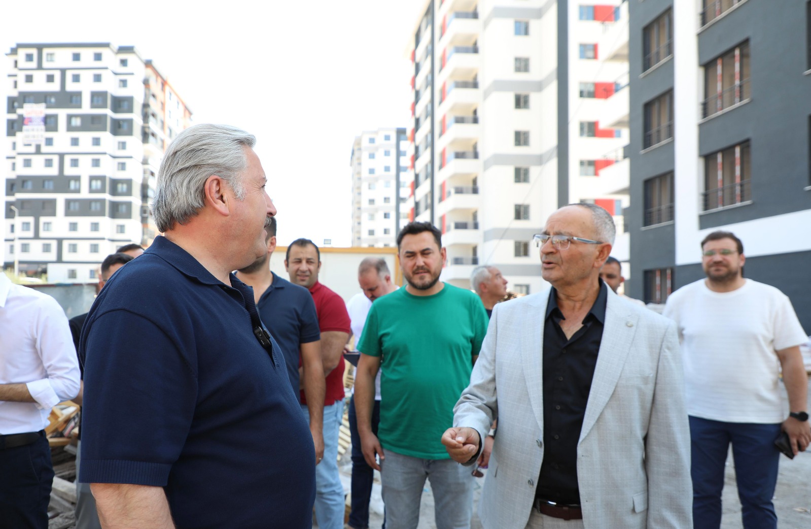 MELİKGAZİ'DE KENTSEL DÖNÜŞÜM ÇALIŞMALARI HIZ KESMEDEN DEVAM EDİYOR