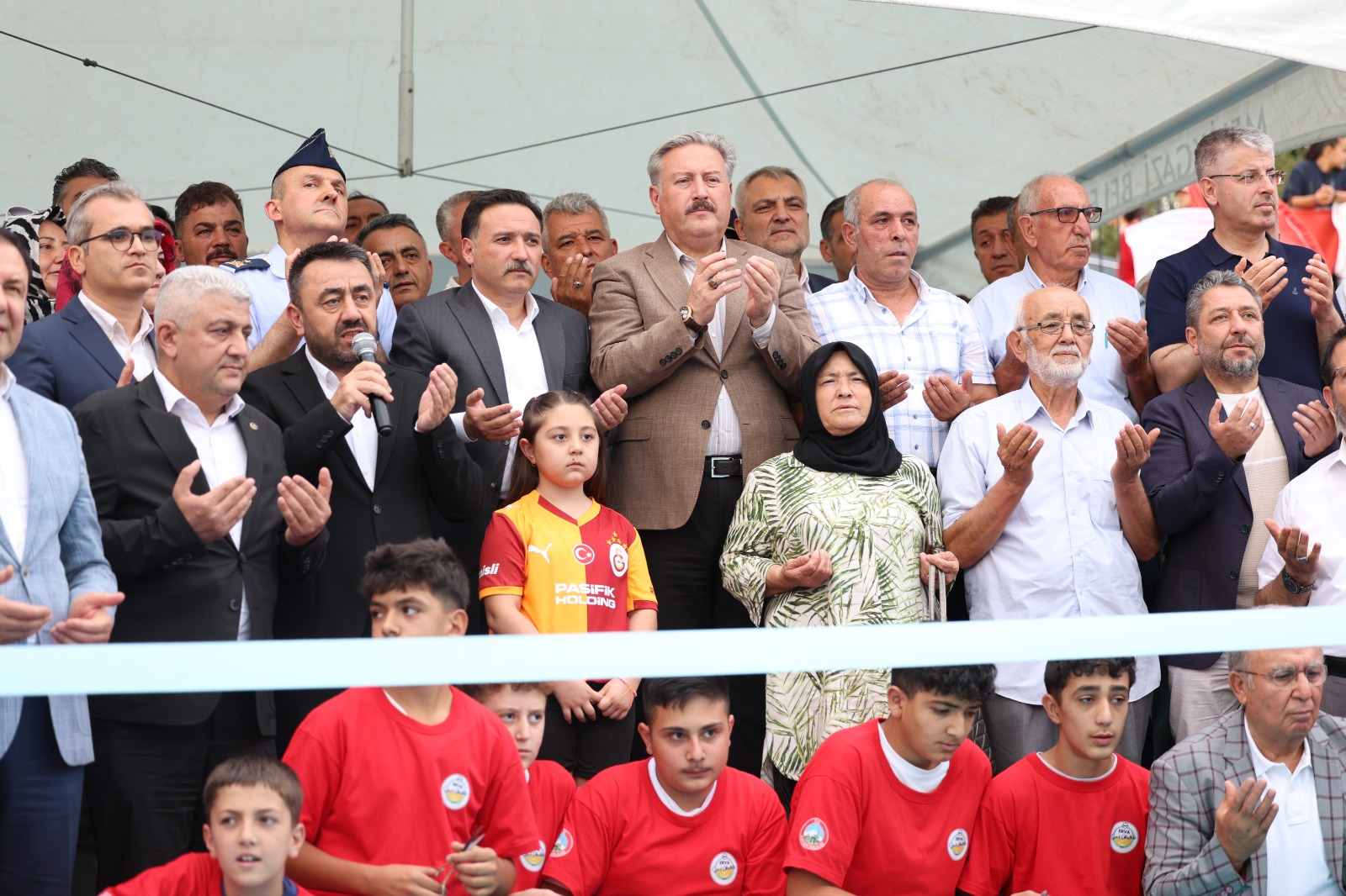 MELİKGAZİ BELEDİYESİ MİMARSİNAN ERVA SPOR OKULLARI AÇILDI