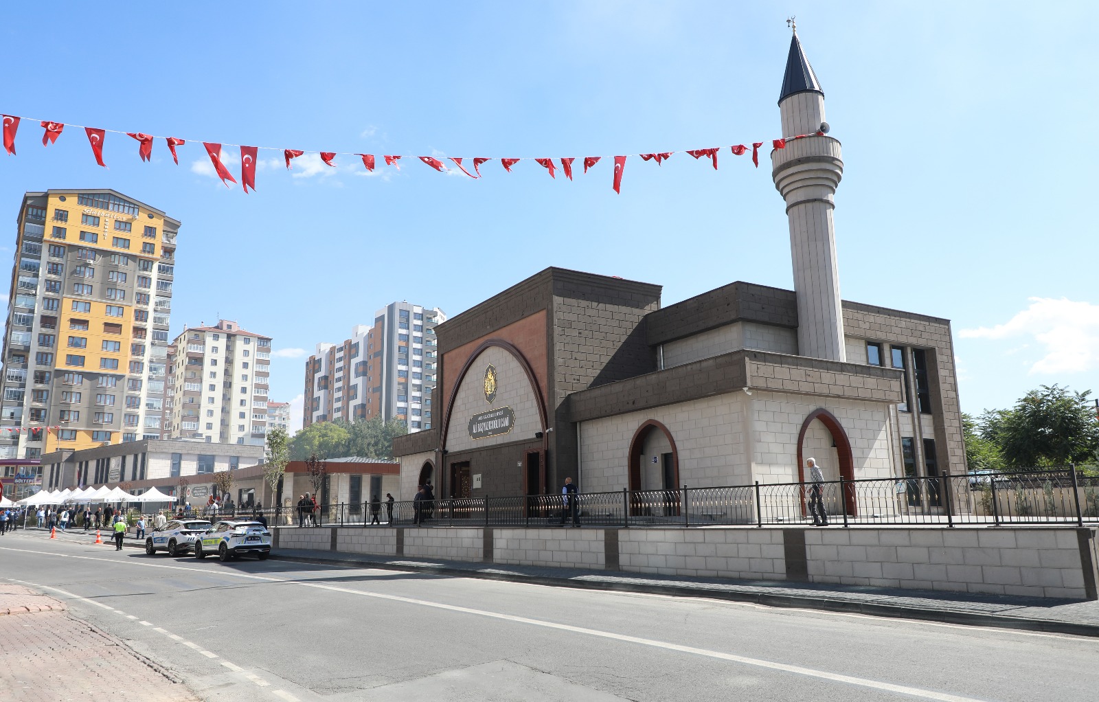 MELİKGAZİ BELEDİYESİ ALİ BAŞYAZICIOĞLU AİLE SAĞLIĞI MERKEZİ, KUR’AN KURSU VE CAMİ AÇILDI