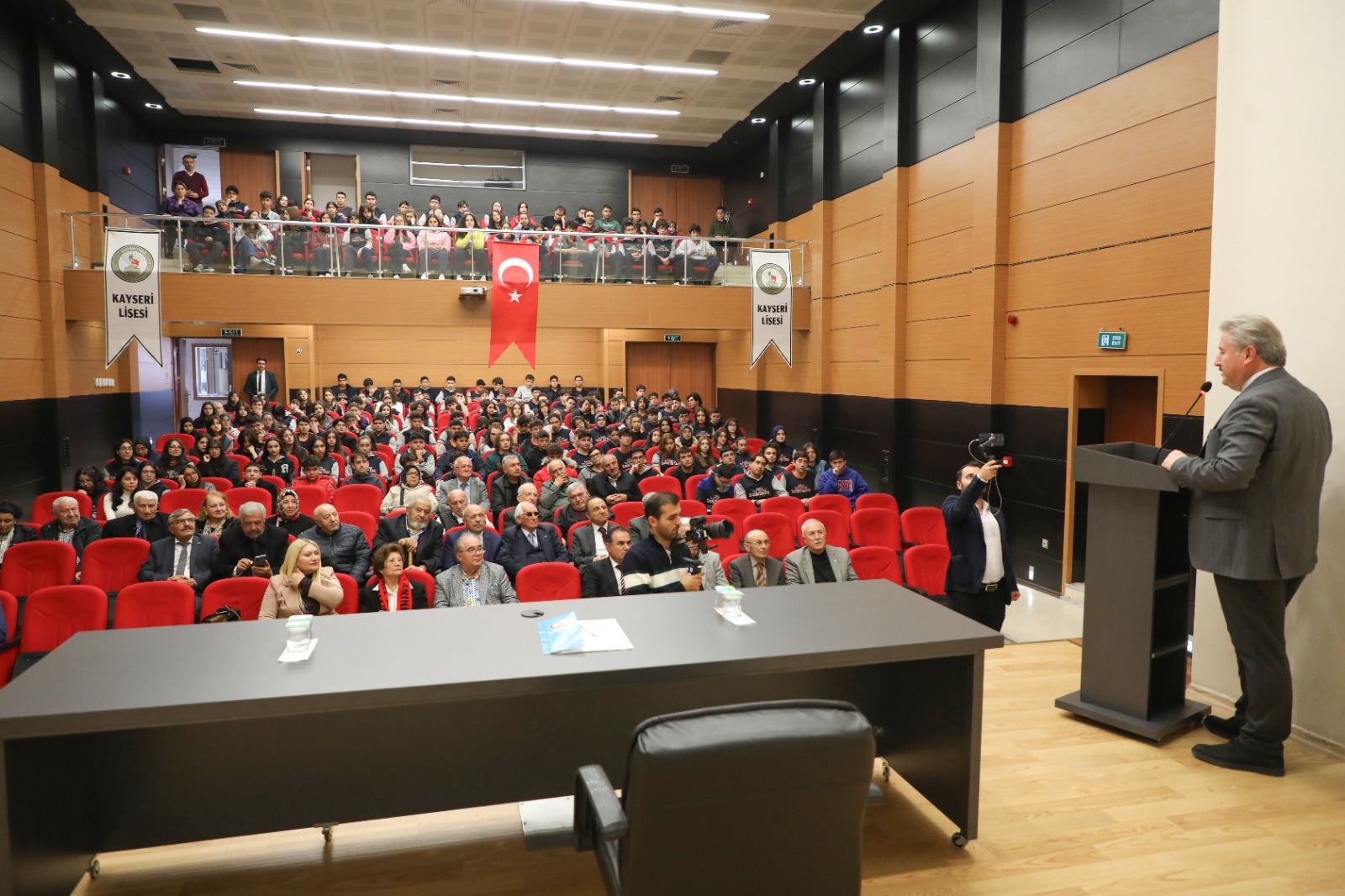 KARİYER GÜNLERİ, BAŞKAN PALANCIOĞLU İLE KAYSERİ LİSESİ ÖĞRENCİLERİNİ BİR ARAYA GETİRDİ