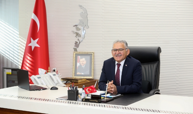 BAŞKANDAN FİRMALARA KUTLAMA