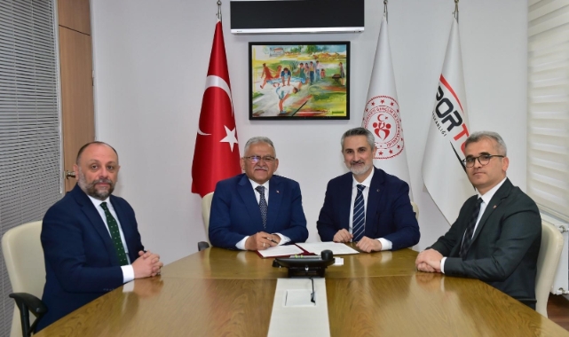 PROJELERİN ARDI ARKASI KESİLMİYOR