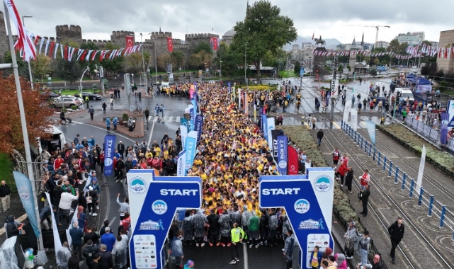MARATON COŞKUSU BAŞLIYOR