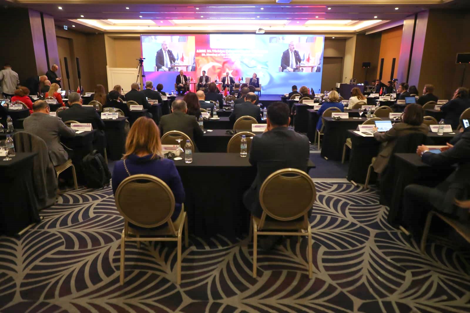 BAŞKAN PALANCIOĞLU, AVRUPA BİRLİĞİ TOPLANTISI’NDA TÜRKİYE’NİN HAKLARINI SAVUNDU