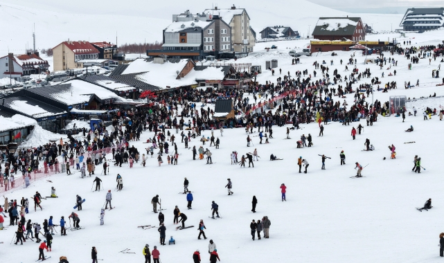 HAFTASONU ERCİYES DOLUP TAŞTI