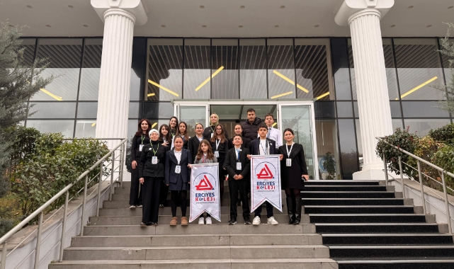 ERCİYES KOLEJİNDEN BÜYÜK BAŞARI