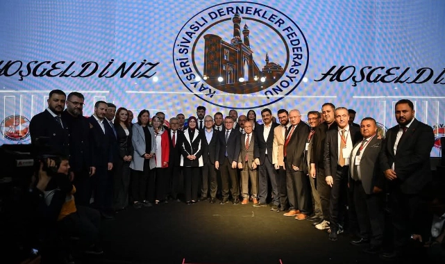 SİVASLILARDAN MUHTEŞEM İFTAR