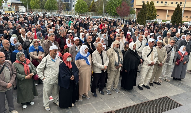 HAC KAFİLESİ YOLA ÇIKTI
