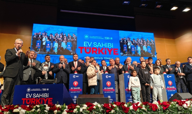 7 BİN 562 KONUTUN KURA ÇEKİMİNİ GERÇEKLEŞTİRİLİYOR