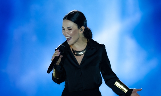 FATMA TURGUT KAYSERİLİLERİ COŞTURDU