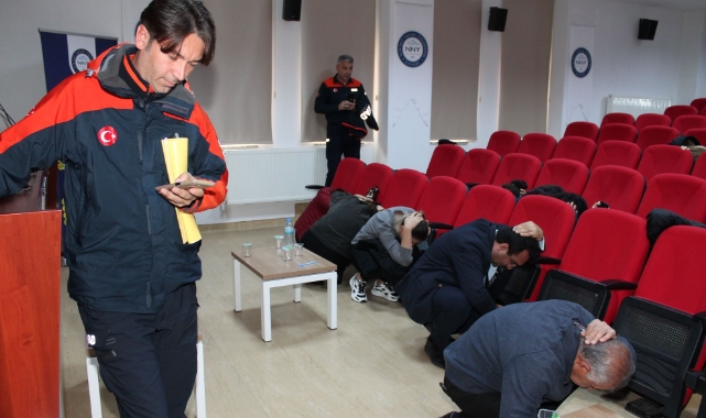 NUH NACİ YAZGAN DA DEPREM VE YANGIN TAHLİYE TATBİKATI