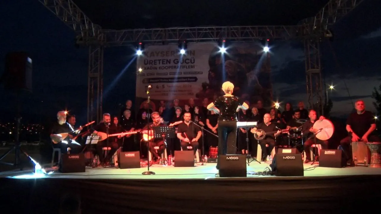 MÜZİK DOLU AKŞAM