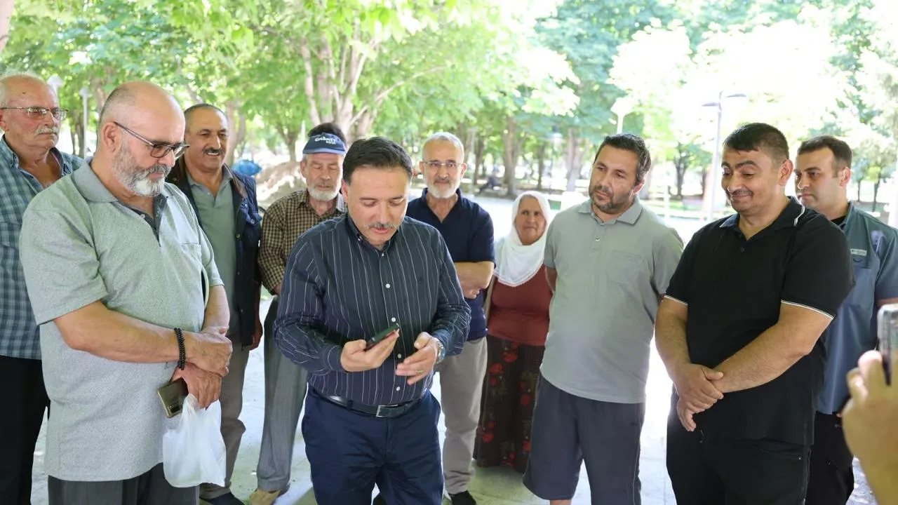 KAYSERİ VALİSİ HALKLA İÇ İÇE
