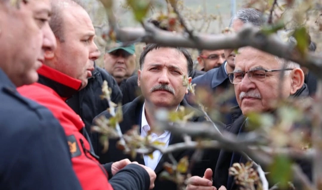 VALİ VE BAŞKANDAN ZİRAİ DON İNCELEMESİ